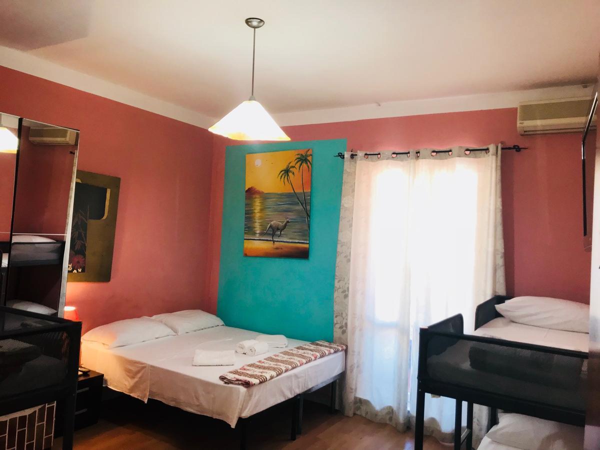 When In Rome Accommodation Екстер'єр фото