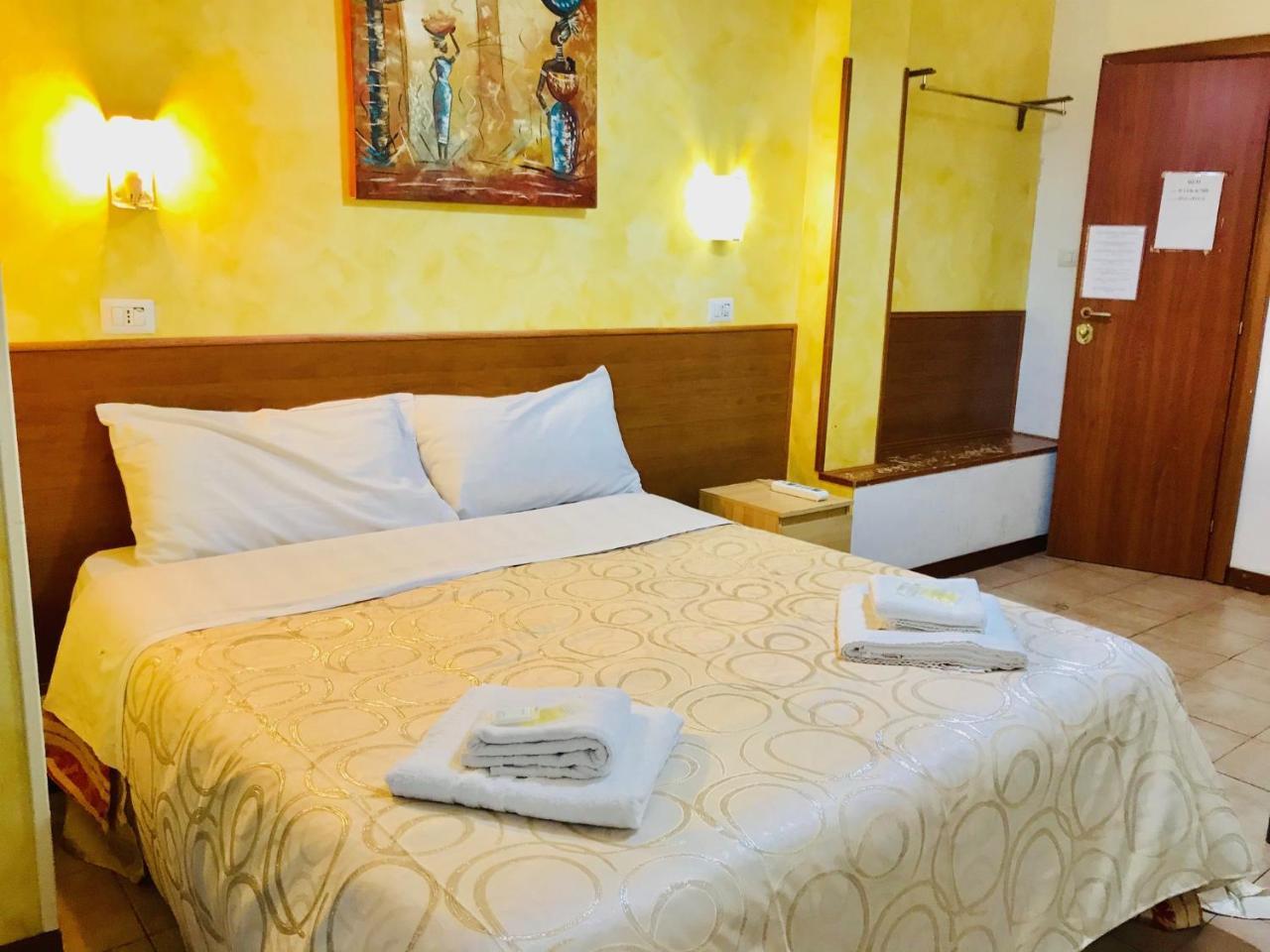 When In Rome Accommodation Екстер'єр фото
