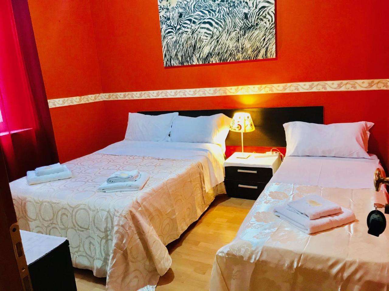 When In Rome Accommodation Екстер'єр фото