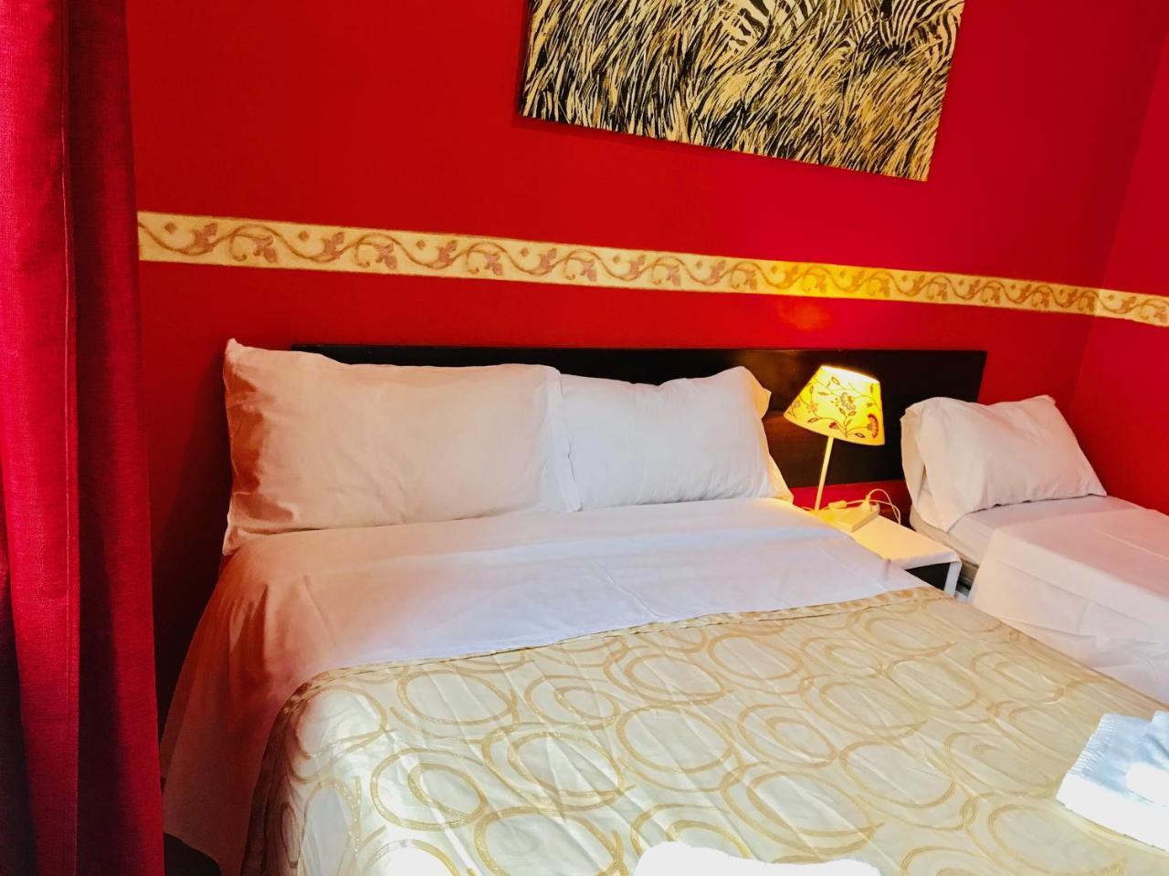 When In Rome Accommodation Екстер'єр фото