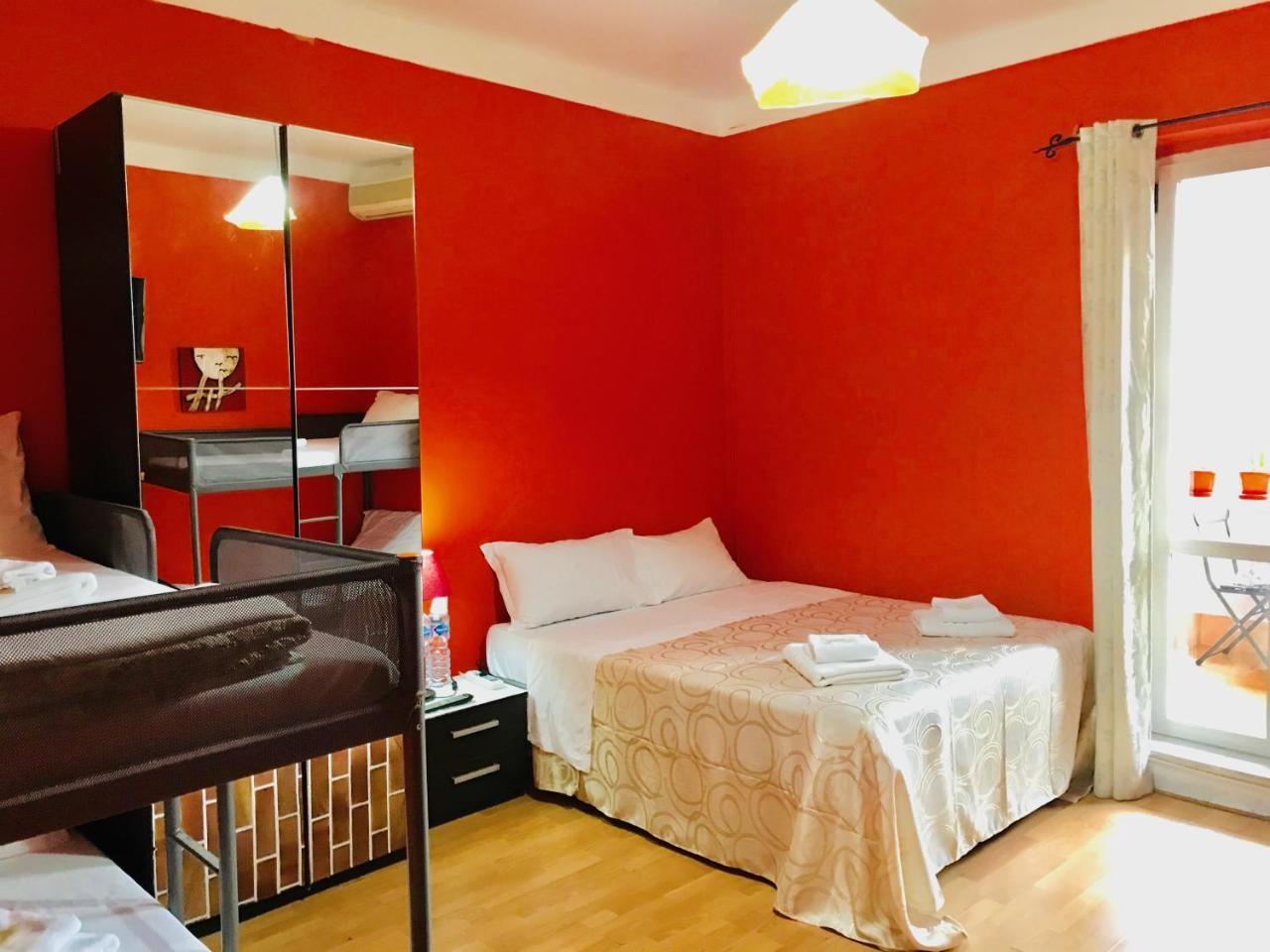 When In Rome Accommodation Екстер'єр фото