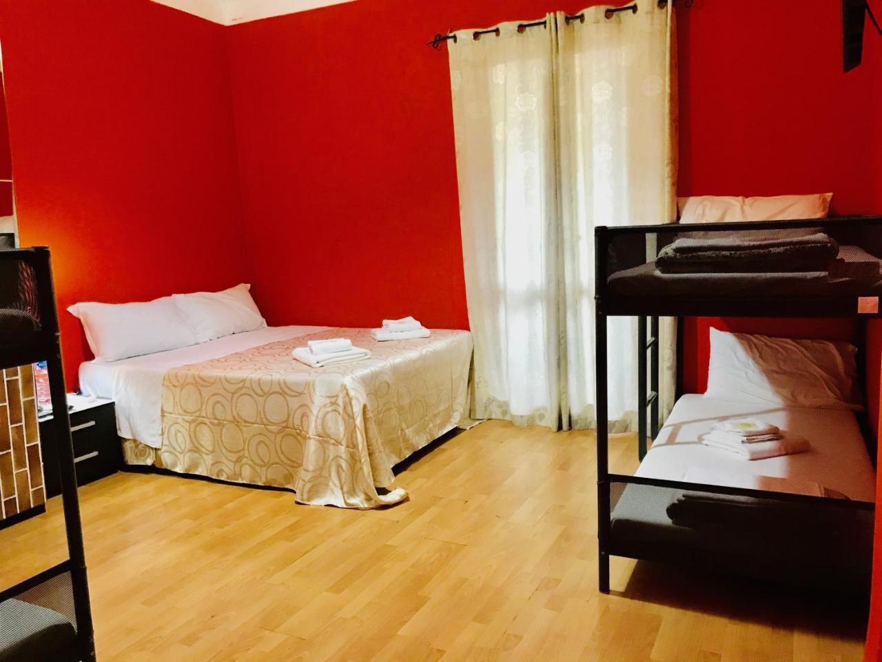 When In Rome Accommodation Екстер'єр фото